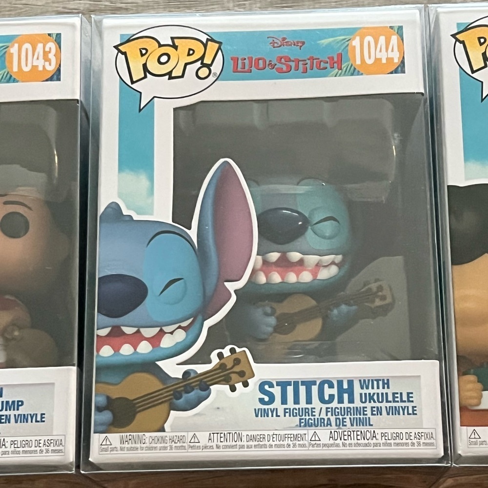 Funko Pop 1043 1044 1047 Lilo and Stitch Vinyl Figures Set in protectors - Picture 3 of 4